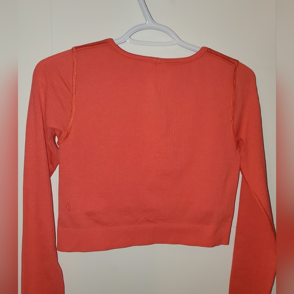 Lululemon Ebb To The Street Long Sleeve Shirt Size 6 - Picture 14 of 16